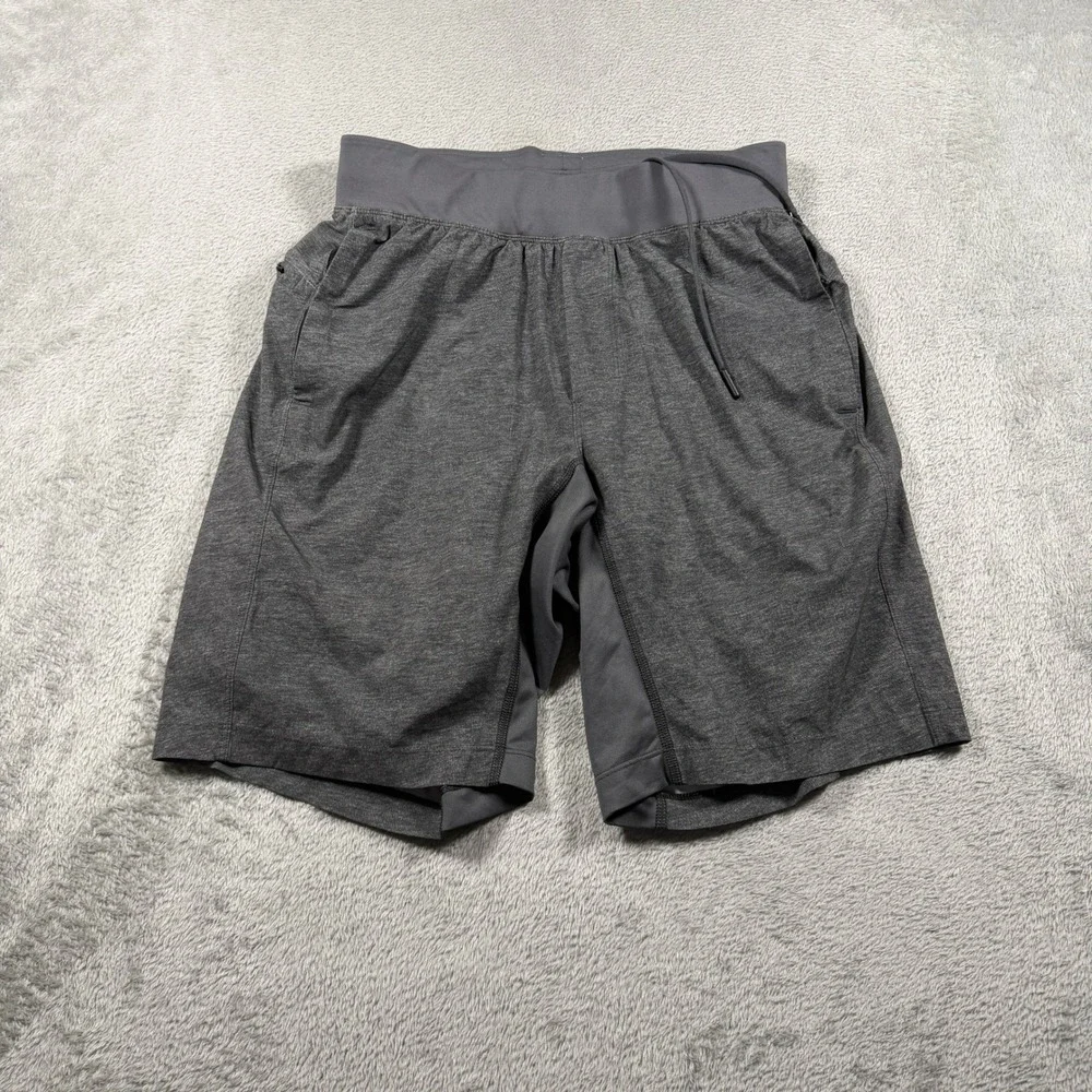 Lululemon THE Short Men Small‎ Grey Heathered Lined 9